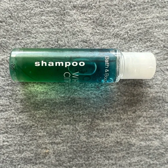 Bath & Body Works white citrus shampoo‎ travel size mini bottles scent flip top - Picture 2 of 5